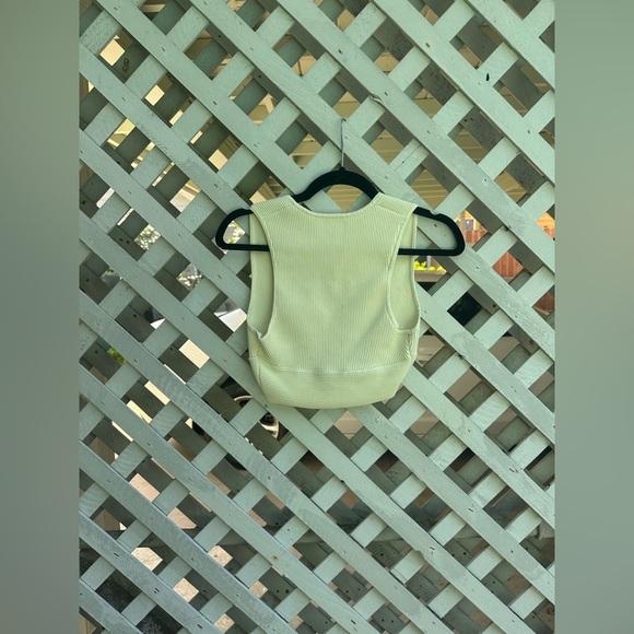 Aritzia Babaton Sculpt Knit Deep V Tank - Picture 6 of 6